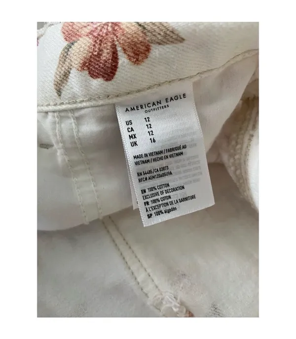 American Eagle Floral Shorts Mom - Image 5