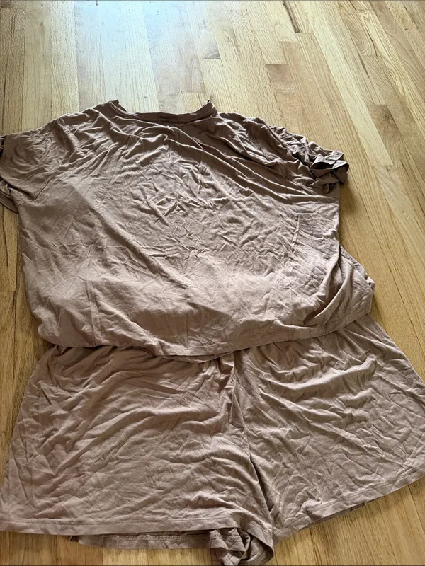 Nuuds Short Sleeve Short Matching Lounge Set Sz XXL - Image 8