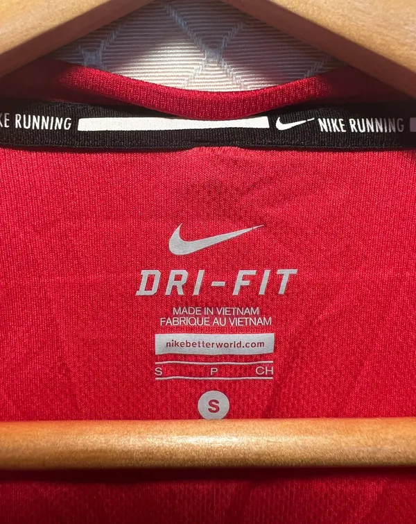 Nike Dri-FIT Miler Long Sleeve Running Shirt - Image 6