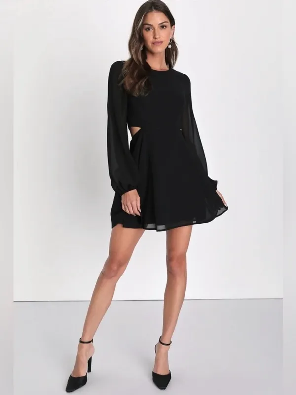 Lulus Black Cutout Long Sleeve Skater Dress size Medium - Image 3