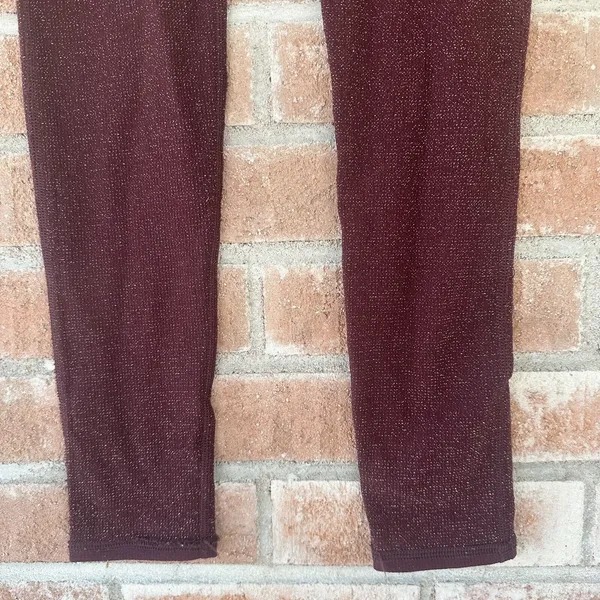 NWT Aerie Glitter Chill Play Move Leggings Maroon XS - Image 2
