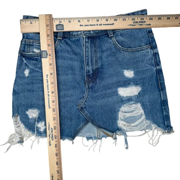 Zara Trafaluc‎ Denim Blue Jean Mini Skirt XS Raw Hem Distressed - Image 3