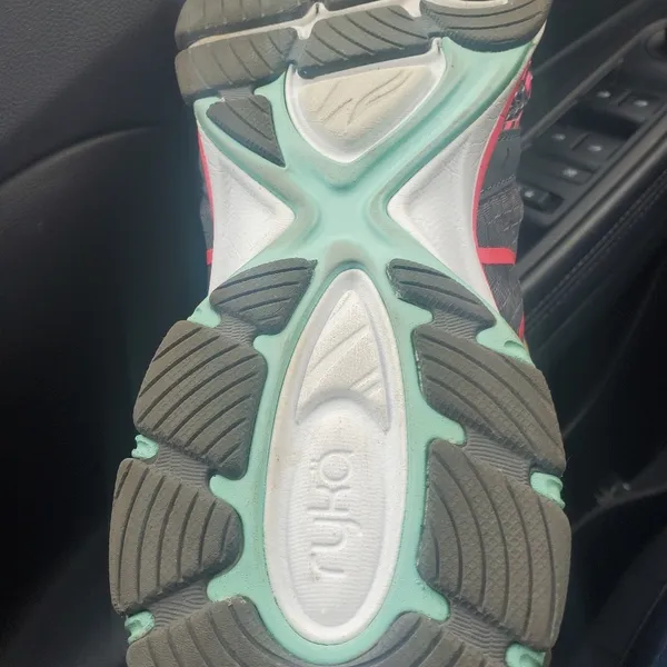 Ryka tennis shoes size 9.5 in gray and green - Image 2