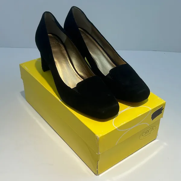Circa Joan & David CJ Voyageur Black Suede Block‎ Heel Pumps 8.5M Classic Shoe - Image 12