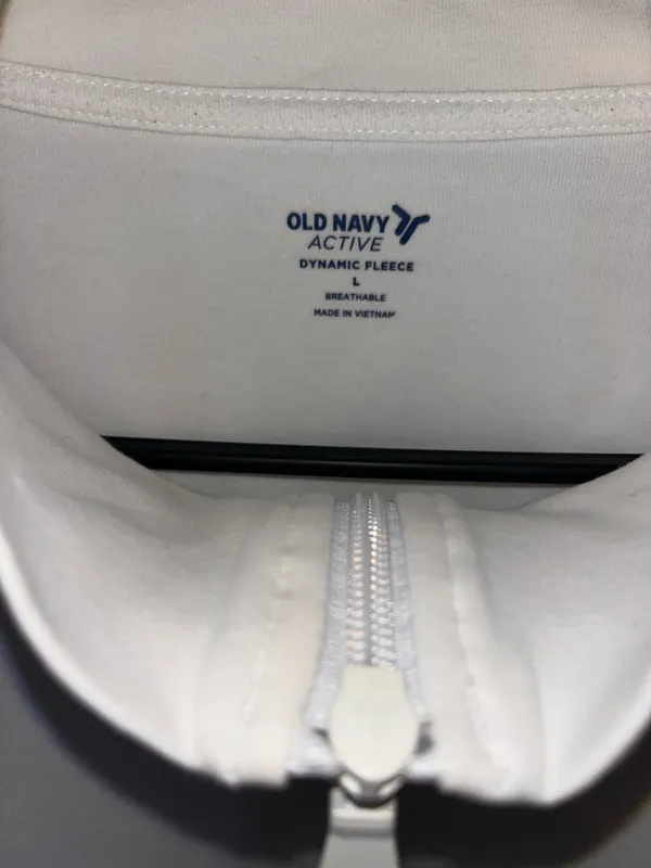 Old Navy Active - Image 3