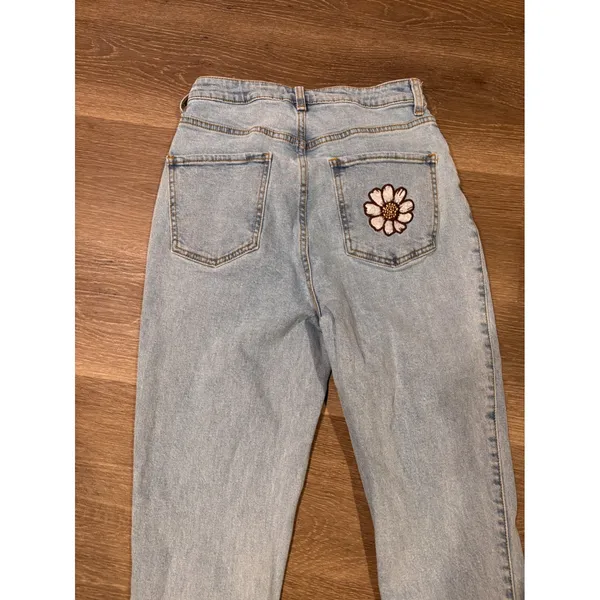 Cottagecore Mushroom Embroidered Light‎ Wash High Rise Straight Leg Jeans Womens - Image 4