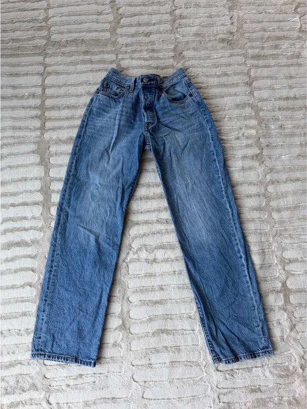 Levi’s Blue Jeans 505 Straight Leg Women’s 25 Waist / 30 Length - Image 2