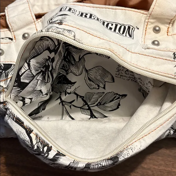 True Religion Canvas Tote Bag Magnetic Closure Floral Buddha Boho - Image 5