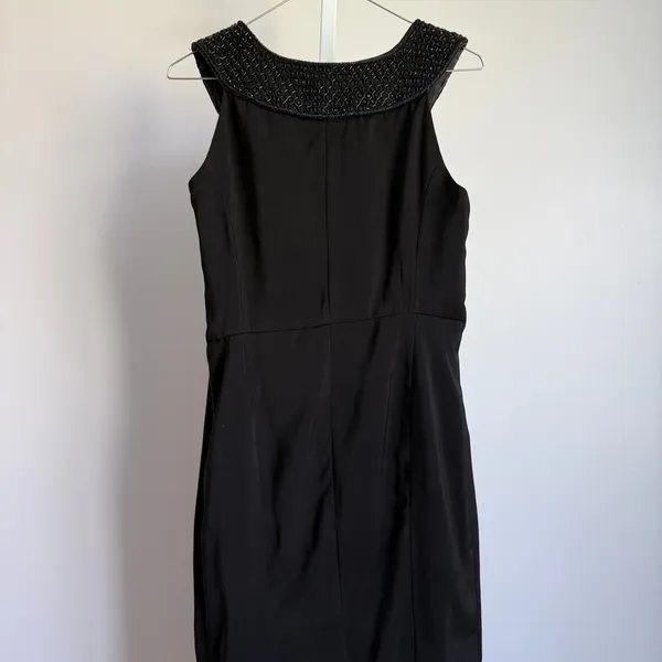 Brunya Black Maxi Dress Beaded Neckline‎ Sleeveless Formal Evening Gown Size 8 - Image 6
