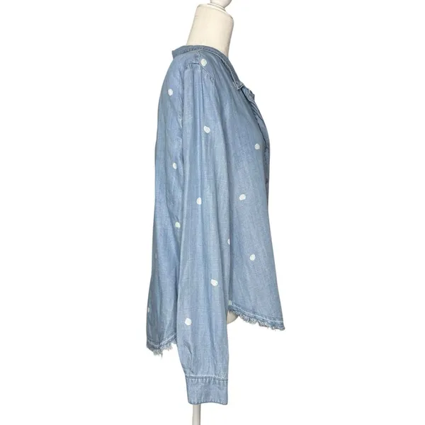 Cloth‎ & Stone Top L Anthropologie Denim Chambray Polka Dot Button Up Shirt - Image 4