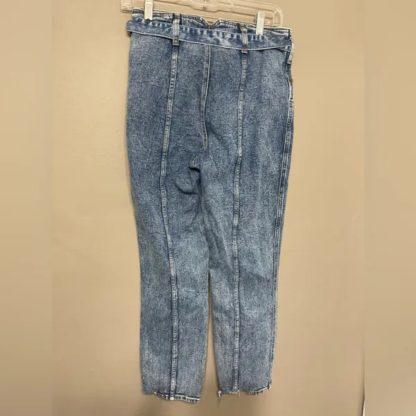 ABERCROMBIE & FITCH Women’s Ultra‎ High Rise Mom Jeans with Belt Size 4/27 - Image 3