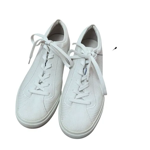 Rothy’s The Lace Up Sneakers in White 8 - Image 2