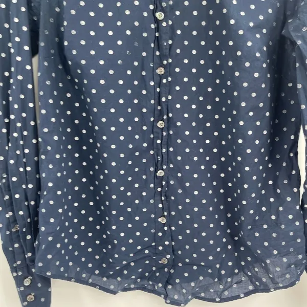 J crew perfect cotton button up polkadot blue and white detailbutton up size 6 - Image 5