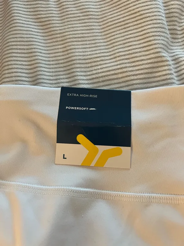 Old Navy Powersoft Skort - Image 4