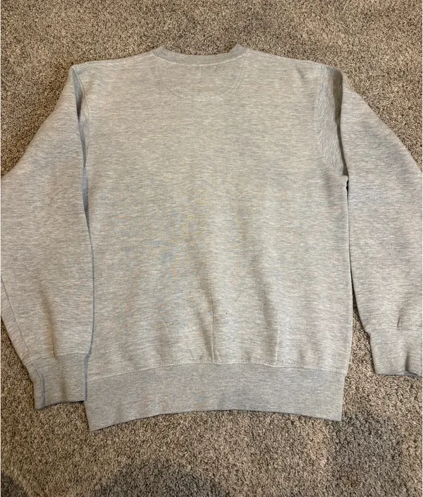 Vintage-style Iowa State Cyclones Crewneck - Image 3