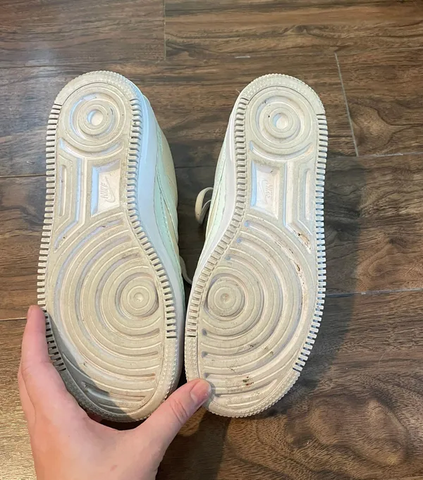 Nike Air Force 1 - Image 4