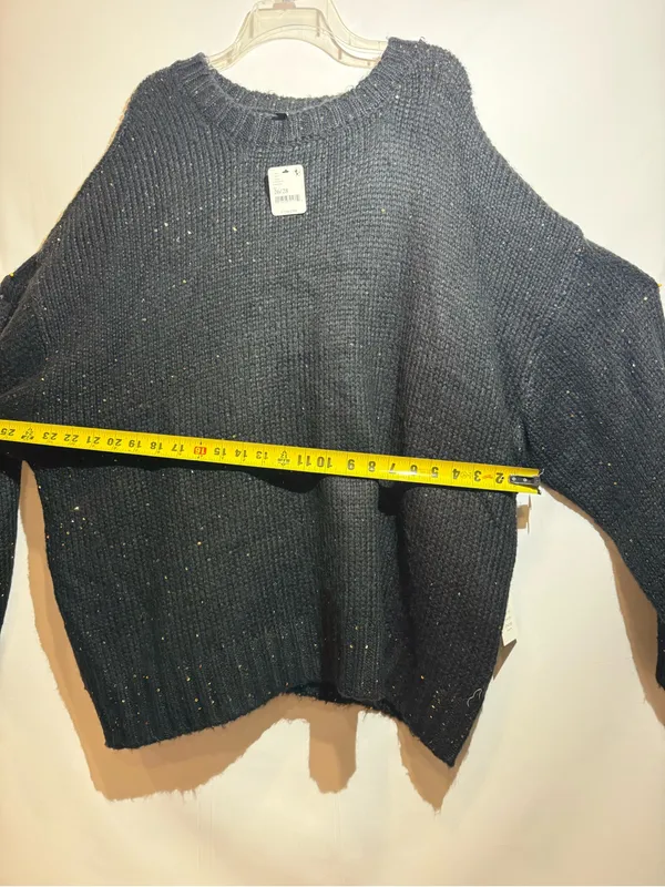NWT ELOQUII Black Sequin Knit Long Sleeve Sparkle Pullover Sweater Size 26/28 - Image 4