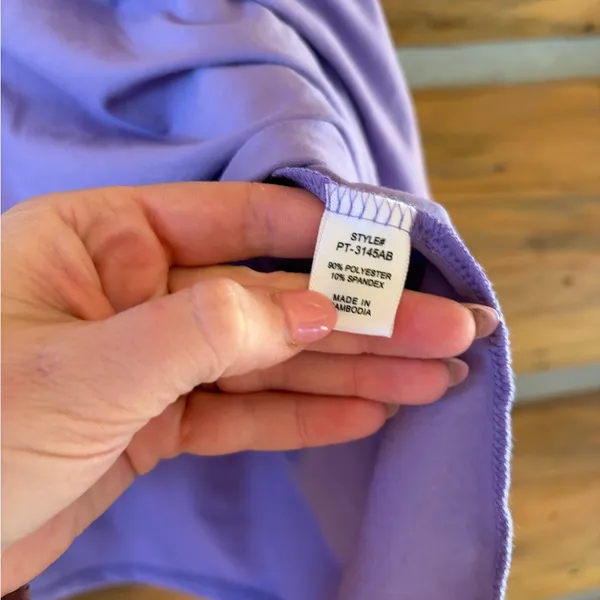Zenana Sleeveless Lavender Tank size Medium - Image 5