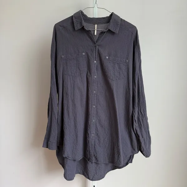 Free people shirt‎ women's size XS love, her madly, gauze, oversized shirt, blue - Image 2