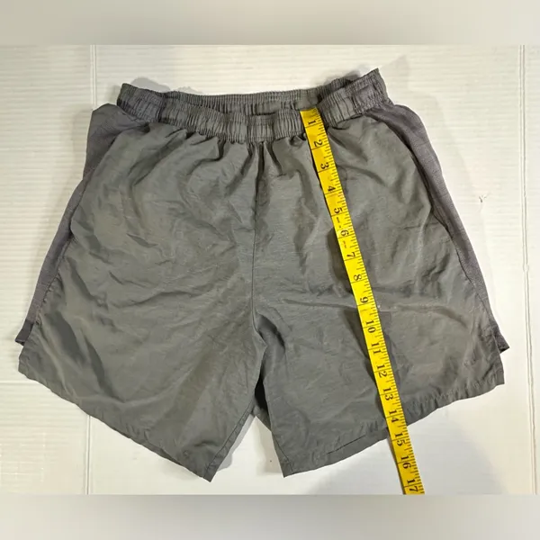 Nike Dri-Fit Gray Workout Running Short with Inner Panty Women Size Small‎ - Image 3