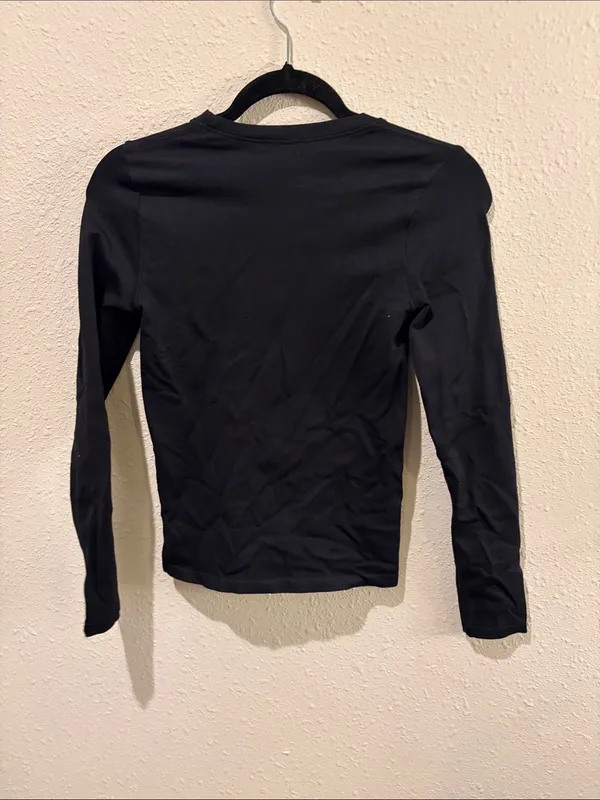 Women’s Long Sleeve warmth Crewneck Tee - Black - Image 3