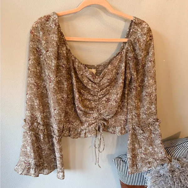 Altar’d State Floral Tan Top Size Small - Image 3