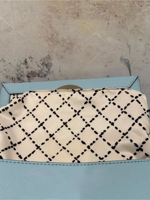Kate Spade Newberry Lane Small Crossbody Bag Purse Saffiano Leather Blue - Image 4