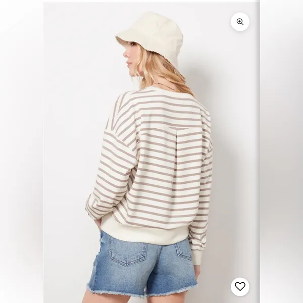 New with Tags Spanx Air Essentials Striped Crew Sz M - Image 4