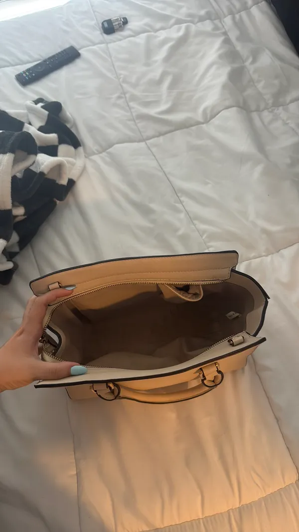 Michael Kors Bag - Image 4