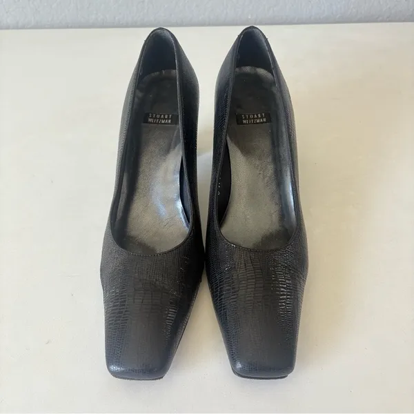Stuart Weitzman Black Leather Pumps Mid Heels Square Toe Women's Size 7 B - Image 3