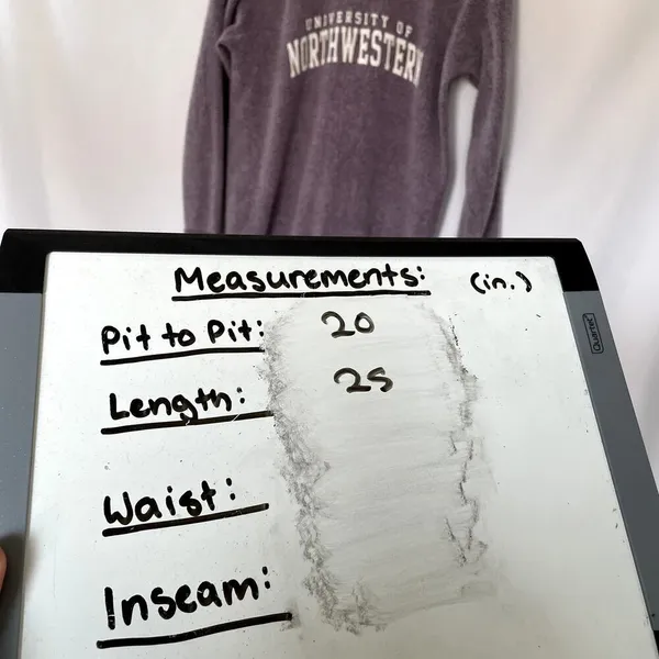 University of Northwestern purple fleece crewneck sweater women's‎ size medium - Image 3