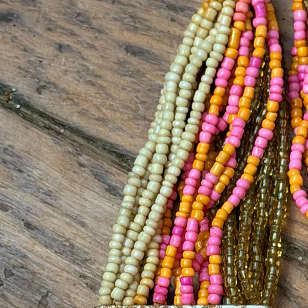 Vintage Beaded Necklace - Image 3