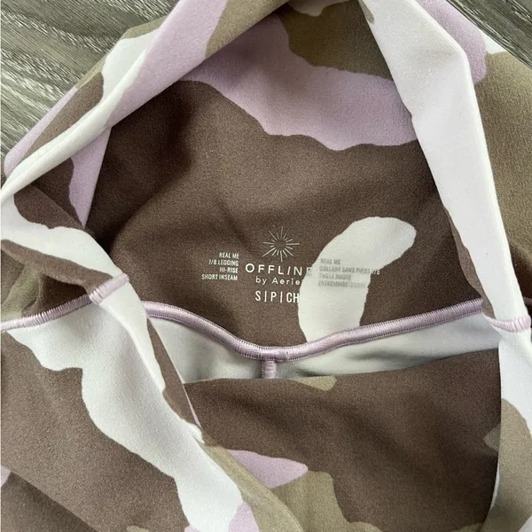 Aerie Offline Pink and Brown Camo Leggings - Image 2