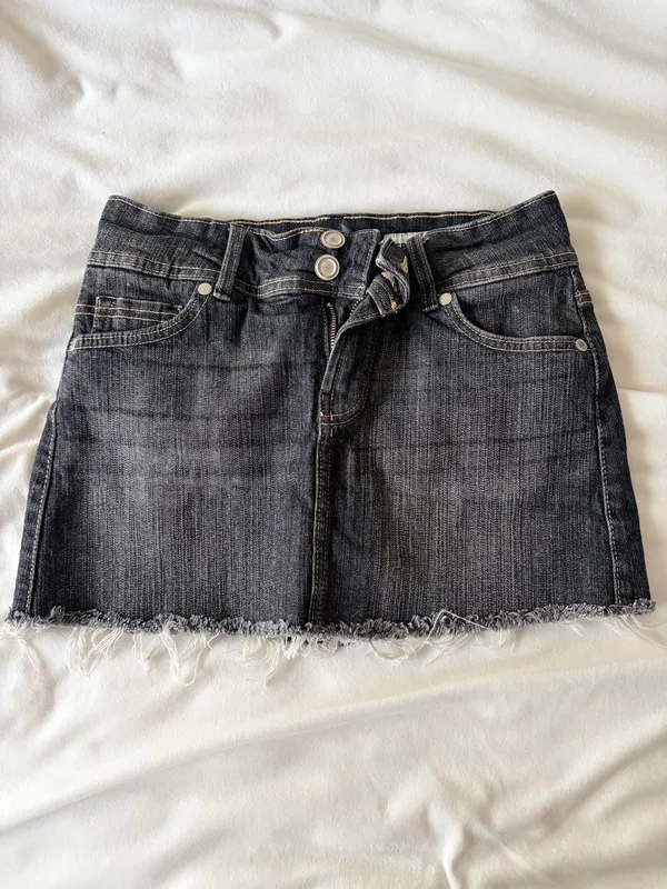 Bershka denim grey skirt - Image 3