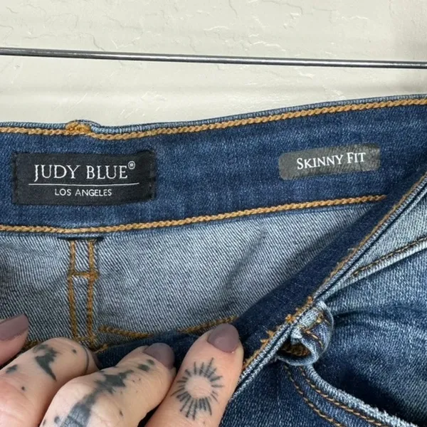 Judy Blue Catch and Release Side Slit Skinny Fit High Rise Dark Wash Denim Jeans - Image 10
