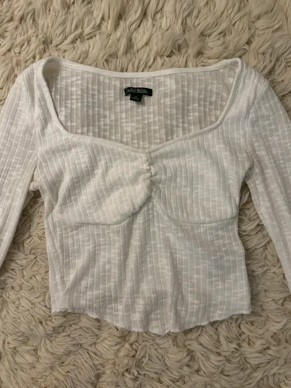 Wild Fable white long sleeve top - Image 4