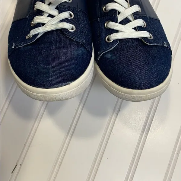 Sam Edelman Marquette Denim Navy Sneakers - Image 4