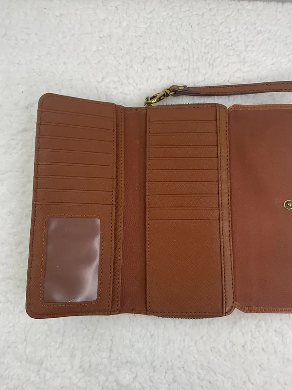 Fossil Brown Leather Wristlet Wallet - Image 3