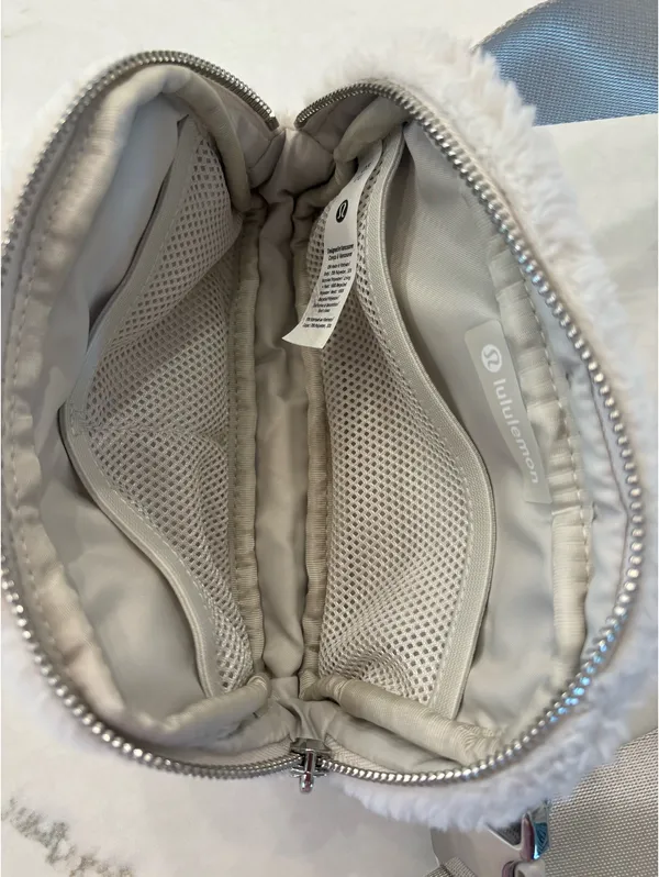 Lululemon Fuzzy Belt Bag - Image 3