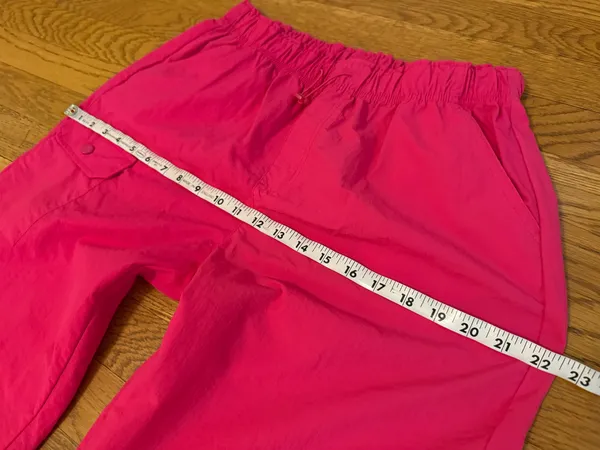 High waist parachute cargo pants in hot pink size M - Image 11