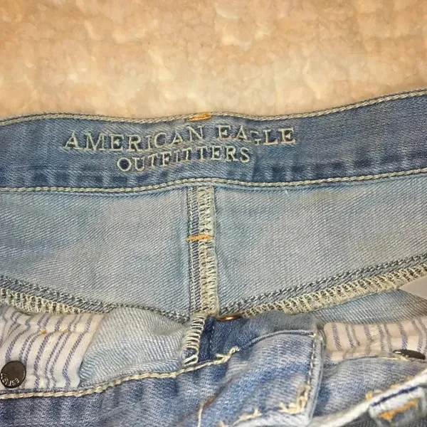American Eagle Outfitters Vintage Hi-Rise Festival Denim Shorts Size 2 v6x - Image 4