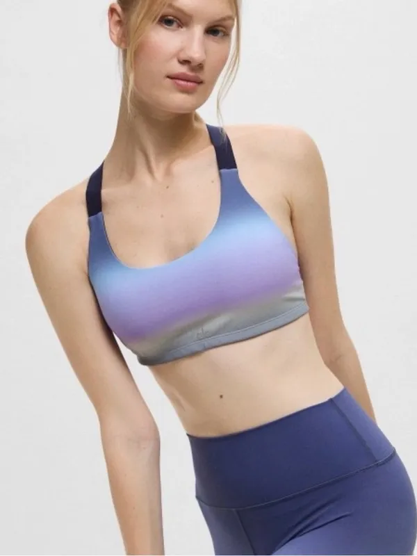 ALO Yoga Gradient Scoop Sports Bra in Lavender and Navy - Image 3