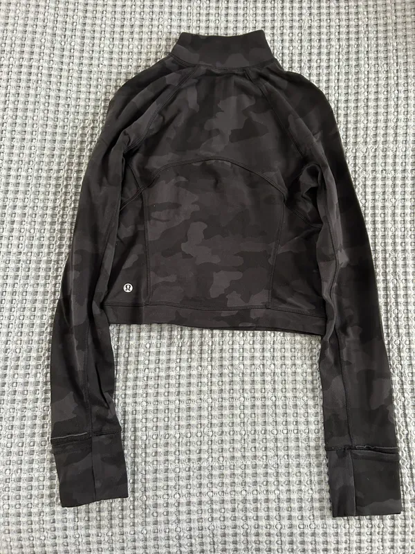 Quarter-Zip - Image 3