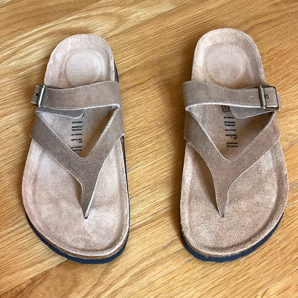 IDIFU Women’s Sandals Size 8.5 Taupe Suede Strappy Thong Buckle Flat New - Image 2
