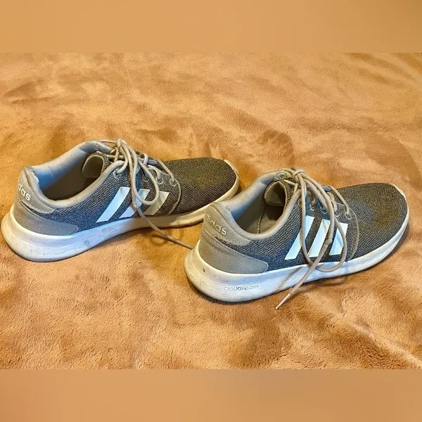 ADIDAS Women's Gray Cloudfoam Tennis Shoes Sneakers - Image 3