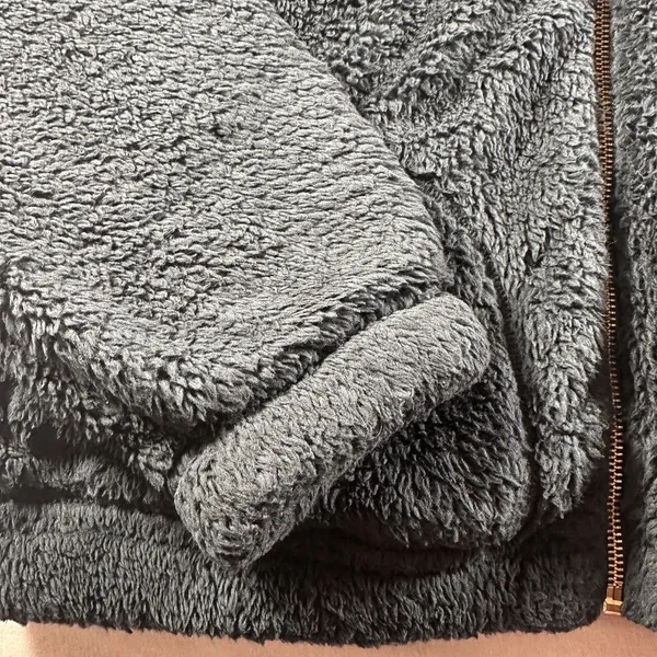 Old Navy Women’s Small Sherpa Fleece Hoodie Zip Up Jacket Cozy Plush - Image 2