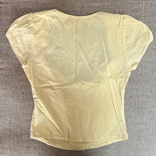 Solo Amor Short Sleeve Blouse - Image 4