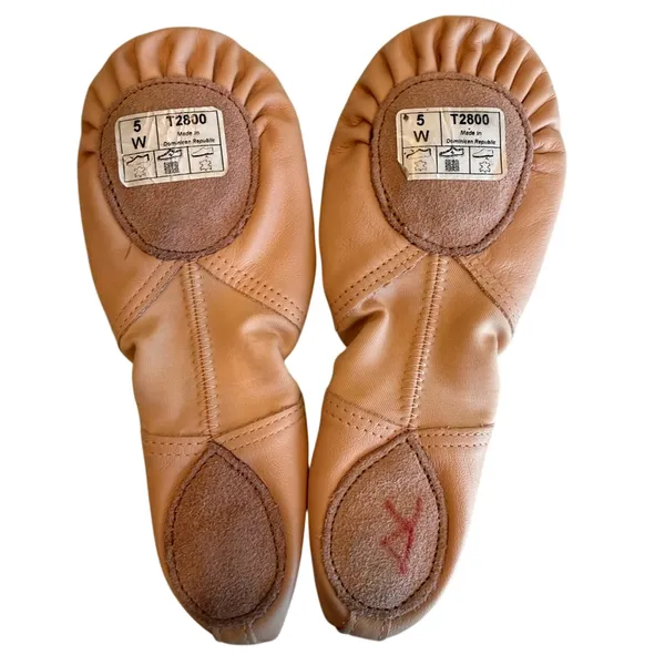 NWOT theatricals Peach dance Ballet leather Flats slippers girlhood core size 5 - Image 2