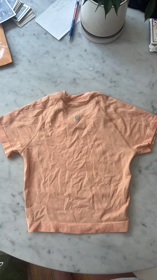Lululemon Cropped Swiftly Tech Short Sleeve - Image 2