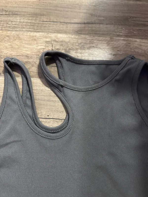 Shein Tank Top - Image 2